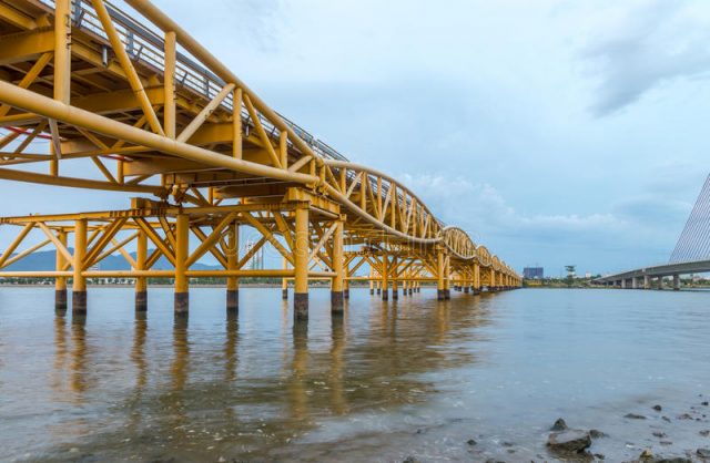 danang-cau-nguyen-van-troi-vntrip-e1526374999523